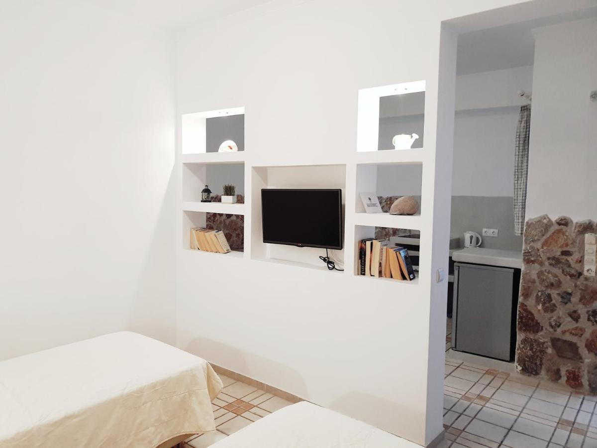 Arapiou Apartments Perivólosz Kültér fotó