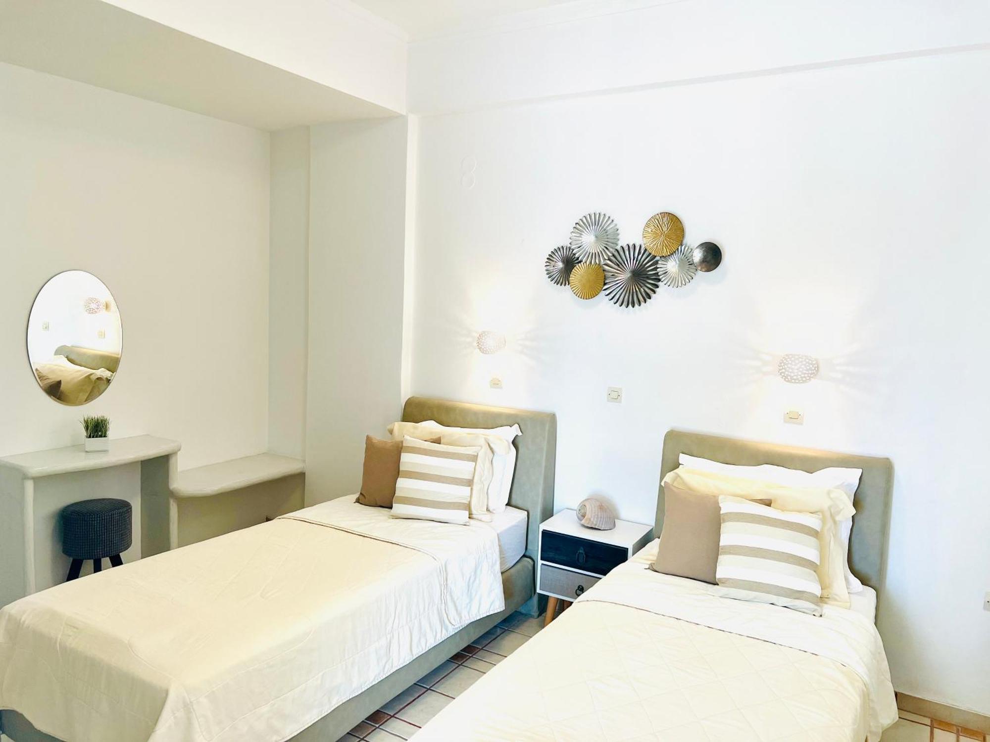 Arapiou Apartments Perivólosz Kültér fotó